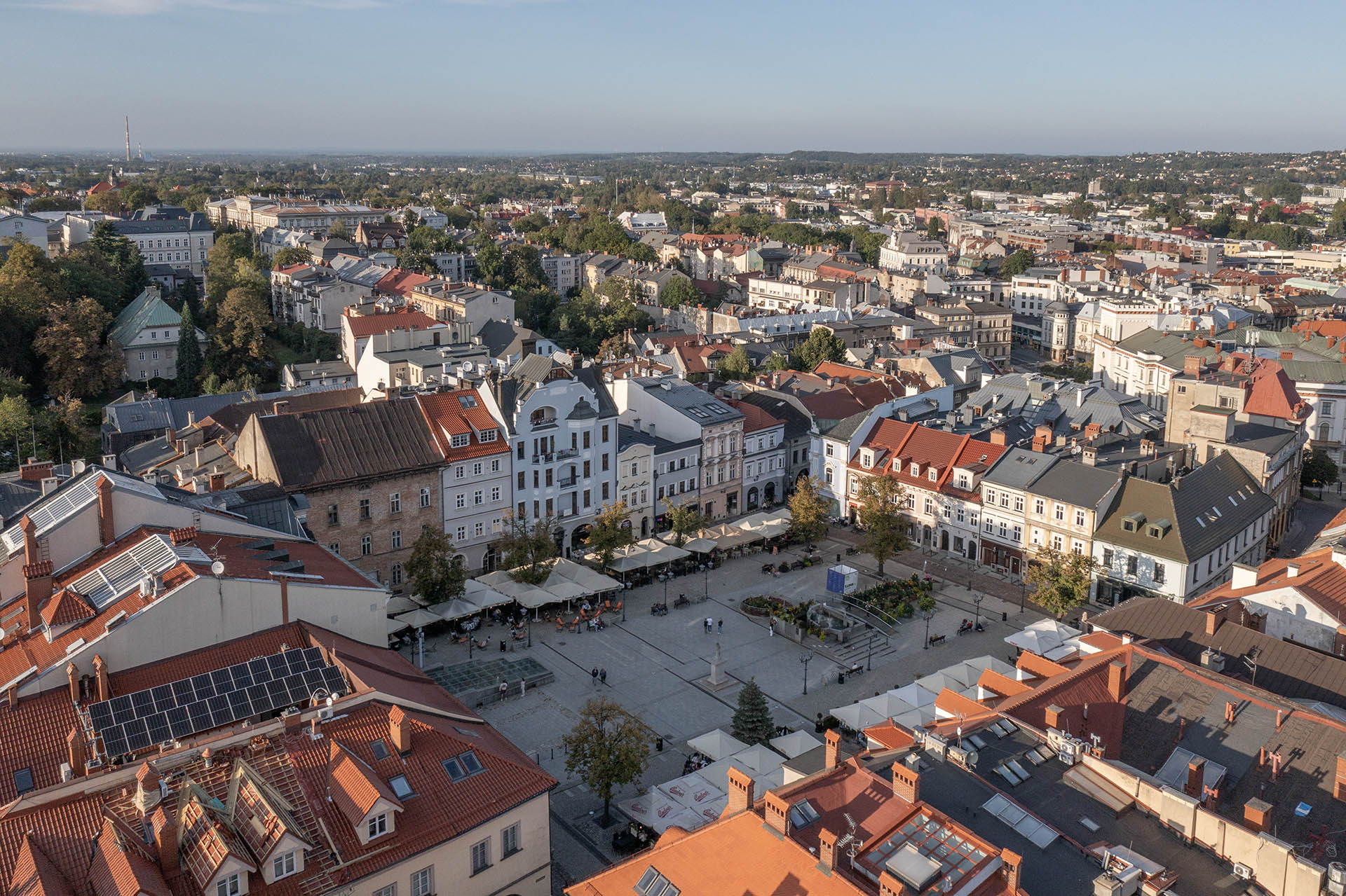 photo gallery image 01