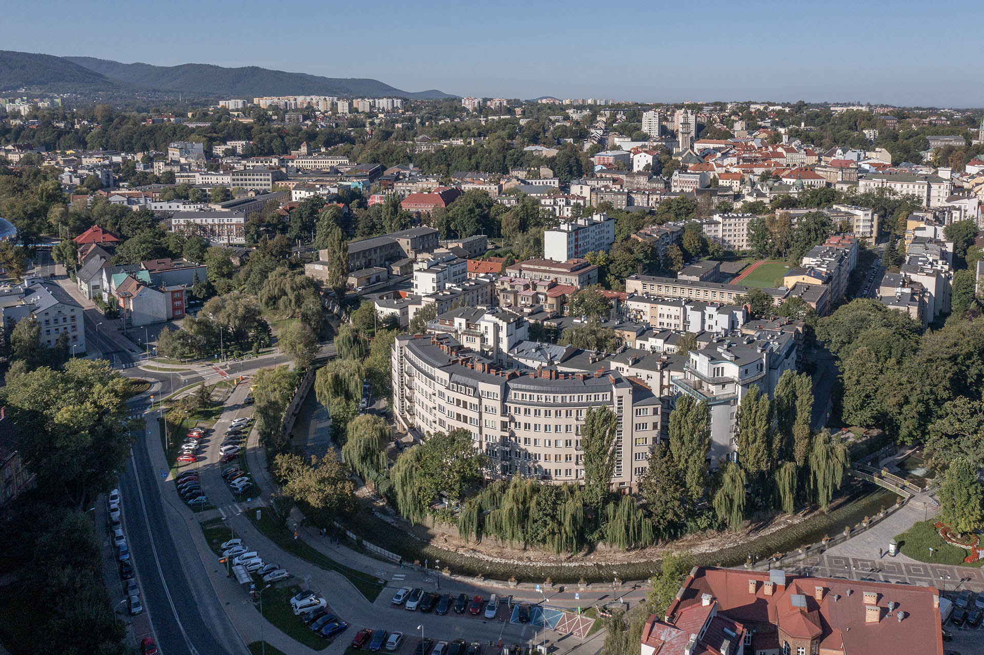 photo gallery image 01