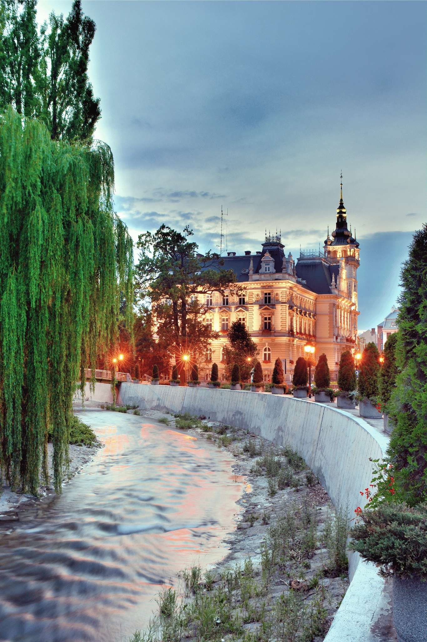 photo gallery image 01