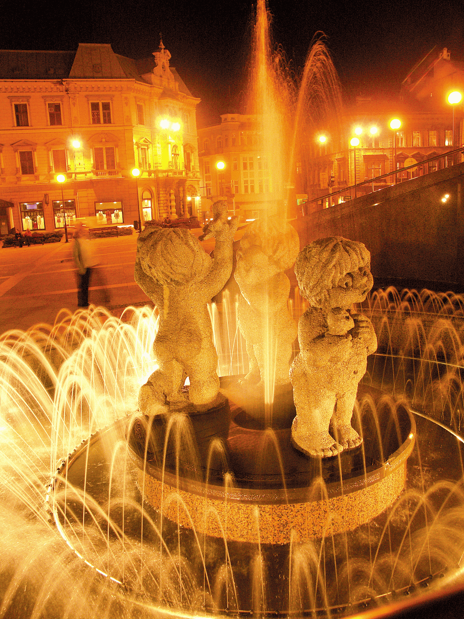 photo gallery image 01