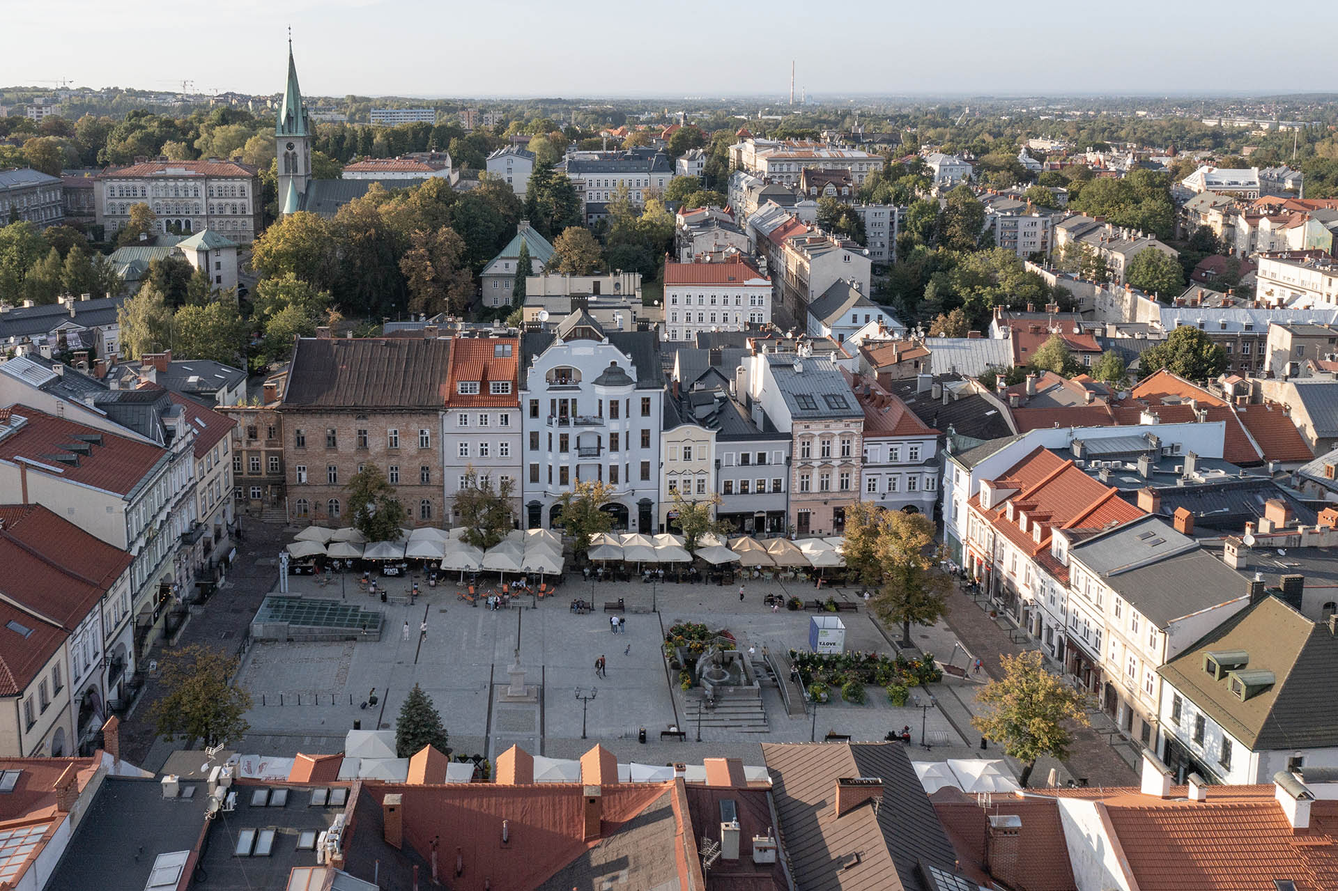 photo gallery image 01