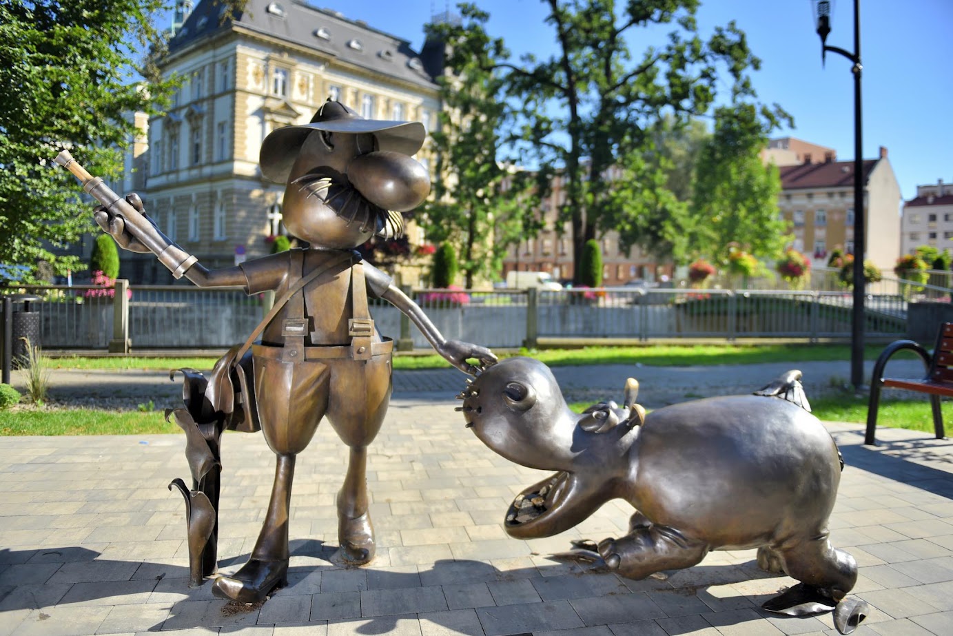 photo gallery image 01